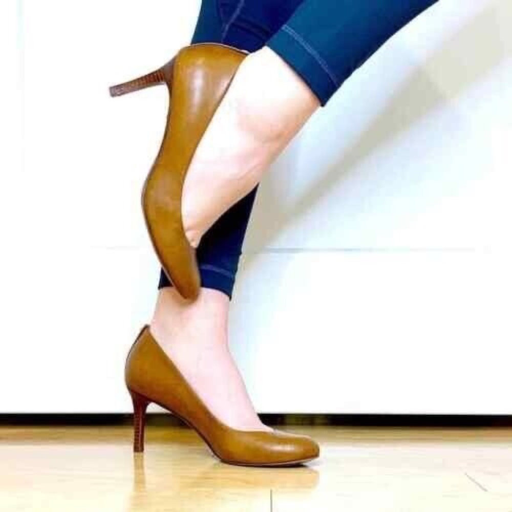 Tory Burch Leah leather Mid Heel